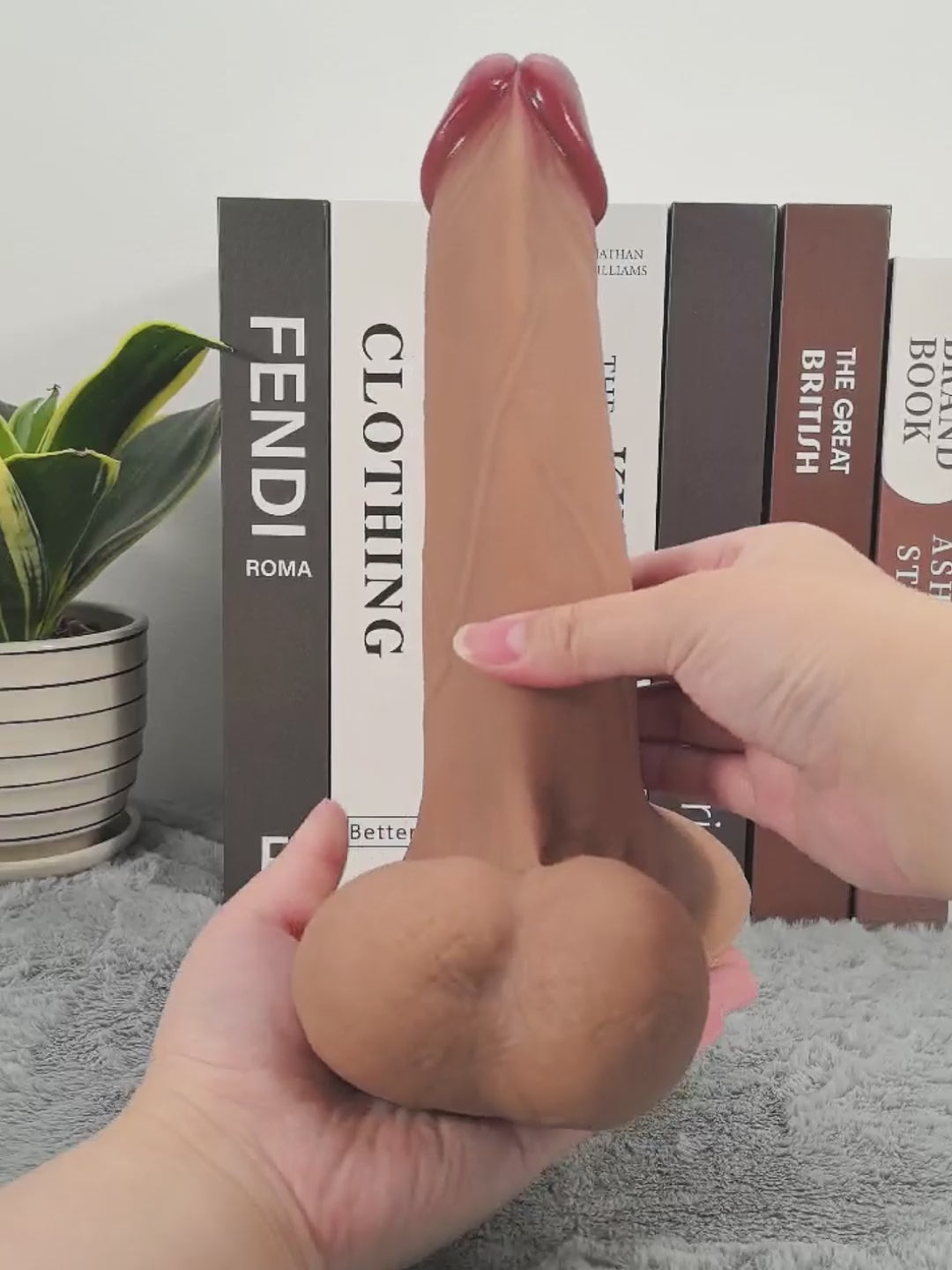 24 cm Sliding Skin Dildo med Rörliga Testiklar - Vac-U-Lock Kompatibel